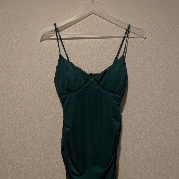 Windsor Bodycon Mini Dress‎ Ruched Spaghetti Strap Emerald Green Party - Picture 5 of 6